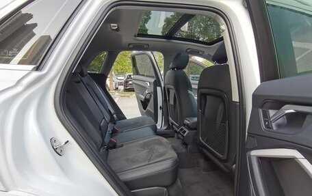 Audi Q3, 2023 год, 11 фотография