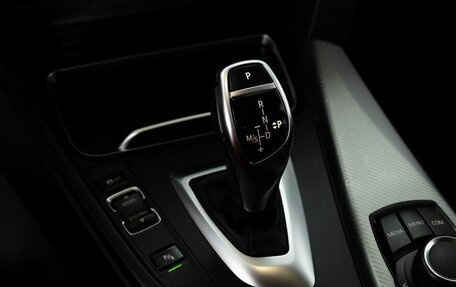 BMW 3 серия, 2018 год, 2 270 000 рублей, 14 фотография