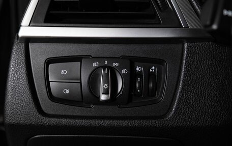 BMW 3 серия, 2018 год, 2 270 000 рублей, 21 фотография