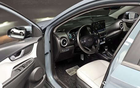 Hyundai Kona I, 2022 год, 1 510 000 рублей, 4 фотография