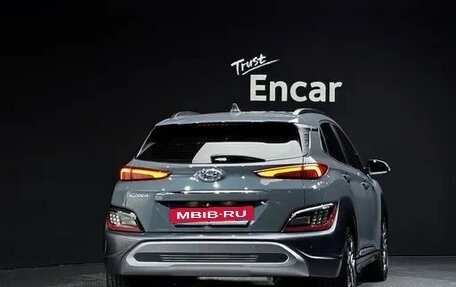 Hyundai Kona I, 2022 год, 1 510 000 рублей, 3 фотография