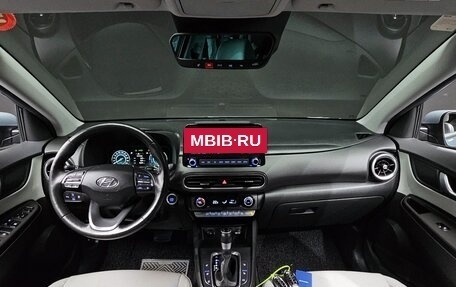 Hyundai Kona I, 2022 год, 1 510 000 рублей, 7 фотография