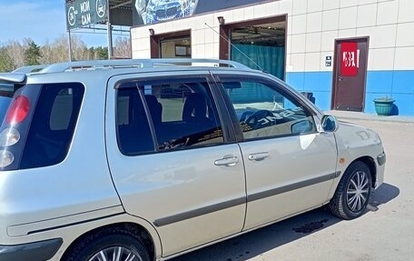 Toyota Raum I, 2000 год, 450 000 рублей, 6 фотография