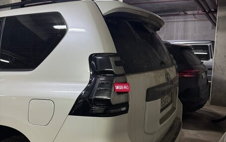 Toyota Land Cruiser Prado 150 рестайлинг 2, 2023 год, 8 000 000 рублей, 3 фотография