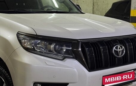 Toyota Land Cruiser Prado 150 рестайлинг 2, 2023 год, 8 000 000 рублей, 7 фотография