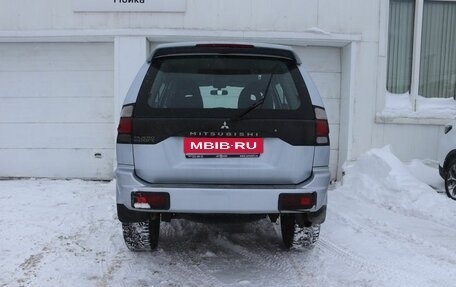 Mitsubishi Pajero Sport II рестайлинг, 2006 год, 999 000 рублей, 4 фотография