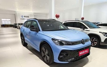 Volkswagen Tiguan, 2024 год, 4 300 000 рублей, 1 фотография