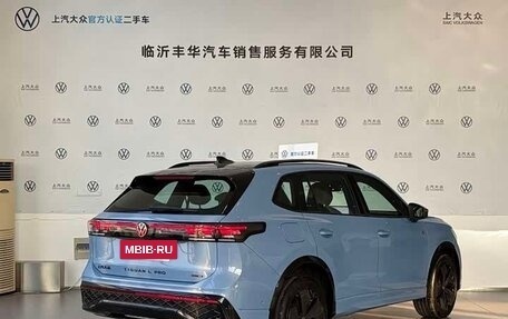 Volkswagen Tiguan, 2024 год, 4 300 000 рублей, 4 фотография