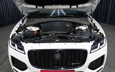 Jaguar F-Pace, 2021 год, 4 198 000 рублей, 9 фотография