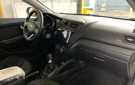 KIA Rio III рестайлинг, 2013 год, 830 000 рублей, 9 фотография