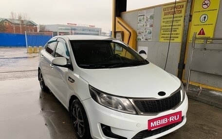 KIA Rio III рестайлинг, 2013 год, 830 000 рублей, 2 фотография