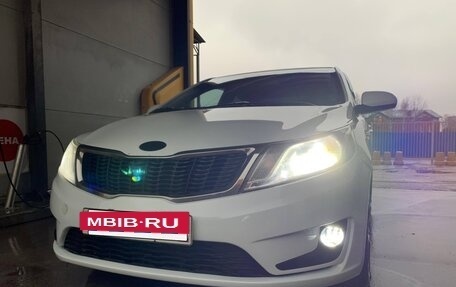 KIA Rio III рестайлинг, 2013 год, 830 000 рублей, 15 фотография