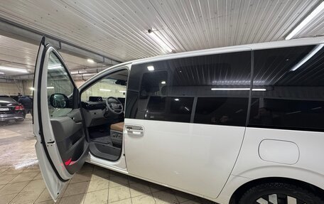 Hyundai Staria, 2024 год, 7 950 000 рублей, 2 фотография