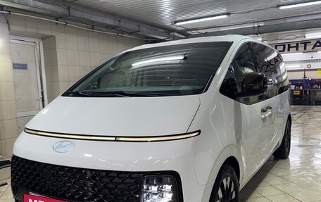 Hyundai Staria, 2024 год, 7 950 000 рублей, 12 фотография