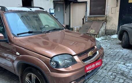 Chevrolet Niva I рестайлинг, 2017 год, 780 000 рублей, 5 фотография