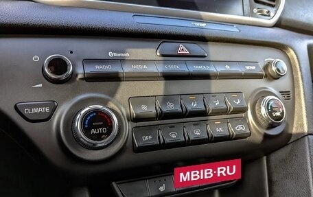 KIA Sportage IV рестайлинг, 2020 год, 2 350 000 рублей, 25 фотография