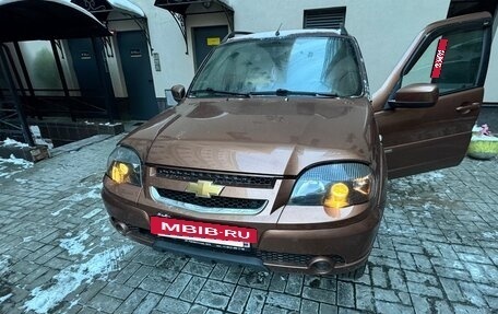 Chevrolet Niva I рестайлинг, 2017 год, 780 000 рублей, 16 фотография