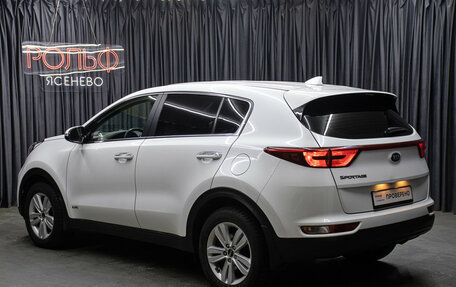 KIA Sportage IV рестайлинг, 2018 год, 1 998 000 рублей, 7 фотография