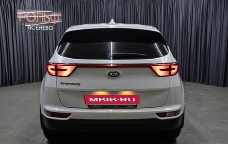 KIA Sportage IV рестайлинг, 2018 год, 1 998 000 рублей, 6 фотография