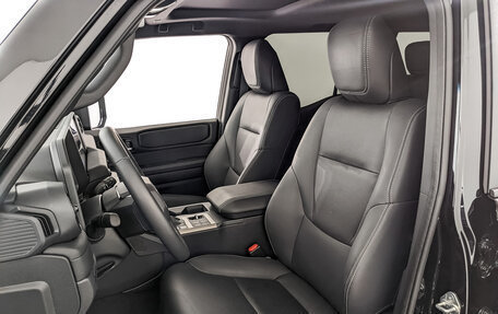 Toyota Land Cruiser Prado, 2024 год, 9 850 000 рублей, 19 фотография