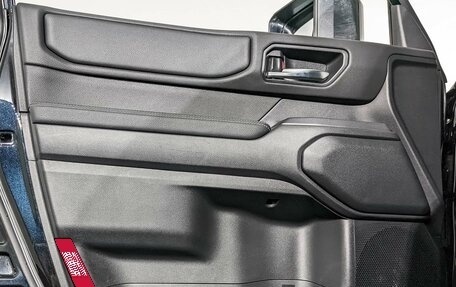 Toyota Land Cruiser Prado, 2024 год, 9 850 000 рублей, 18 фотография