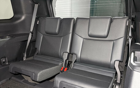 Toyota Land Cruiser Prado, 2024 год, 9 850 000 рублей, 25 фотография
