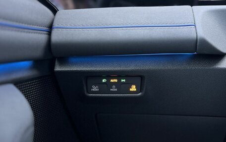 Volkswagen Tiguan, 2025 год, 4 890 000 рублей, 29 фотография