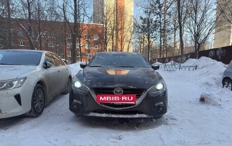 Mazda 3, 2015 год, 1 250 000 рублей, 2 фотография