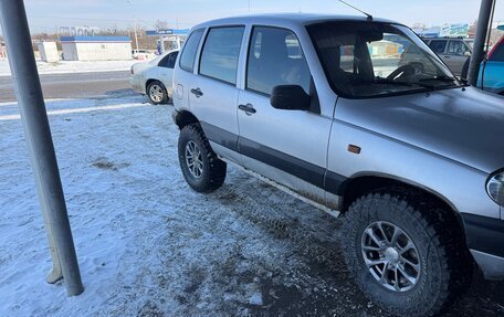 Chevrolet Niva I рестайлинг, 2004 год, 630 000 рублей, 8 фотография