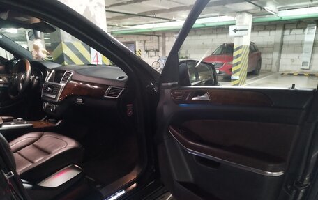 Mercedes-Benz GL-Класс, 2014 год, 2 500 000 рублей, 9 фотография