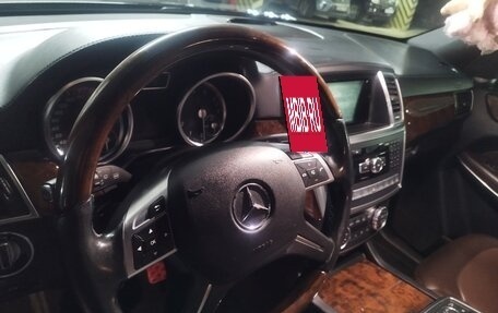 Mercedes-Benz GL-Класс, 2014 год, 2 500 000 рублей, 10 фотография