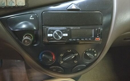 Ford Focus IV, 2000 год, 236 000 рублей, 8 фотография