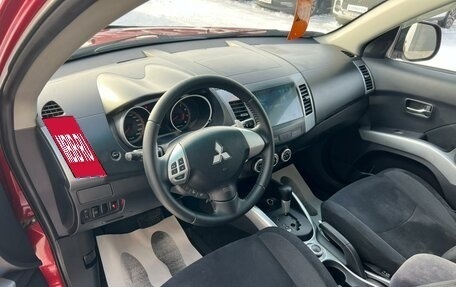 Mitsubishi Outlander III рестайлинг 3, 2007 год, 1 099 999 рублей, 11 фотография
