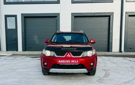 Mitsubishi Outlander III рестайлинг 3, 2007 год, 1 099 999 рублей, 9 фотография