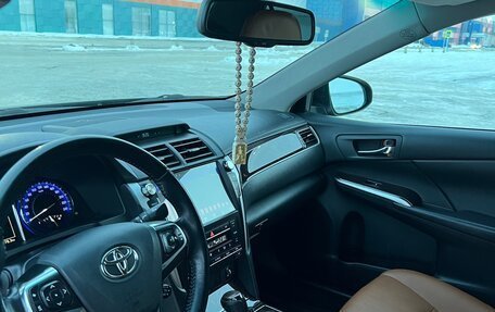 Toyota Camry, 2016 год, 2 270 000 рублей, 12 фотография