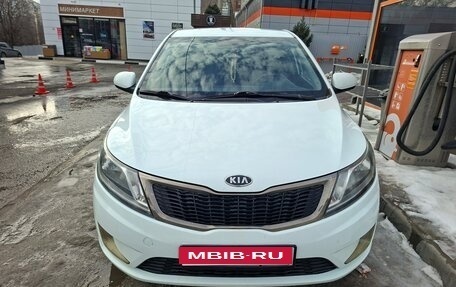 KIA Rio III рестайлинг, 2012 год, 875 000 рублей, 1 фотография