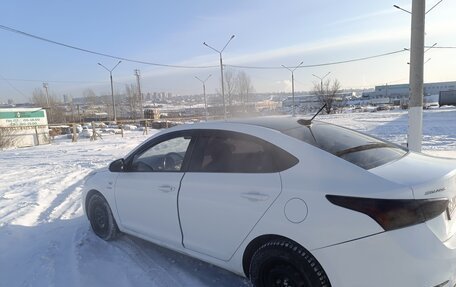 Hyundai Solaris II рестайлинг, 2019 год, 1 599 999 рублей, 3 фотография