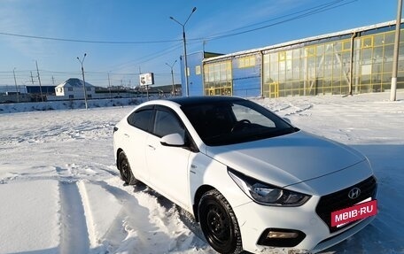 Hyundai Solaris II рестайлинг, 2019 год, 1 599 999 рублей, 2 фотография