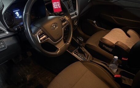 Hyundai Solaris II рестайлинг, 2018 год, 1 150 000 рублей, 5 фотография