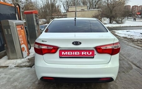 KIA Rio III рестайлинг, 2012 год, 875 000 рублей, 4 фотография