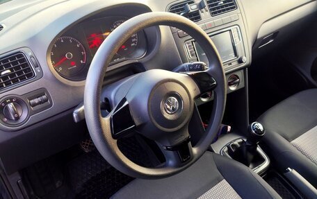 Volkswagen Polo VI (EU Market), 2012 год, 960 000 рублей, 8 фотография