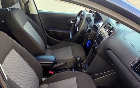 Volkswagen Polo VI (EU Market), 2012 год, 960 000 рублей, 10 фотография