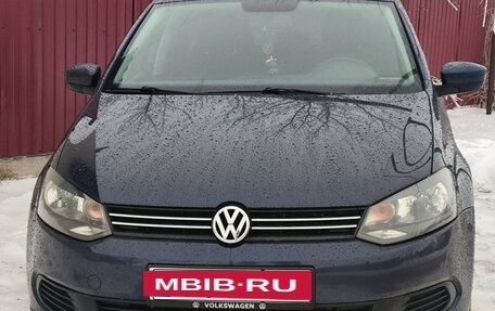 Volkswagen Polo VI (EU Market), 2012 год, 960 000 рублей, 2 фотография