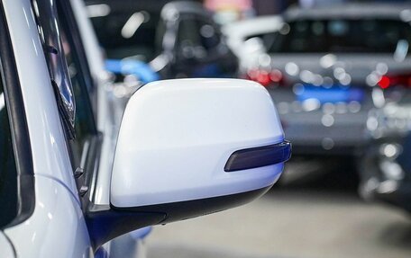 Toyota Land Cruiser Prado 150 рестайлинг 2, 2016 год, 3 500 000 рублей, 16 фотография