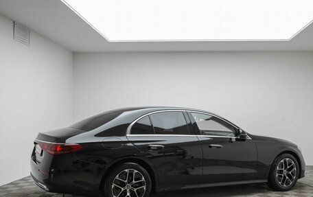 Mercedes-Benz E-Класс, 2025 год, 7 890 000 рублей, 6 фотография