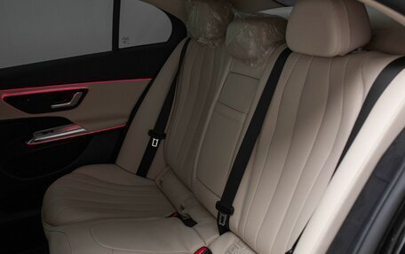 Mercedes-Benz E-Класс, 2025 год, 7 890 000 рублей, 30 фотография