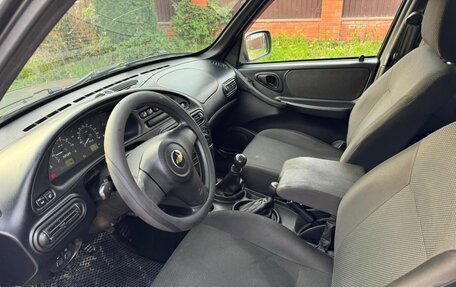 Chevrolet Niva I рестайлинг, 2018 год, 590 000 рублей, 6 фотография