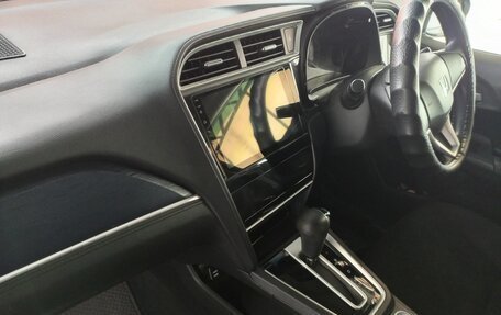 Honda Shuttle II, 2015 год, 1 200 000 рублей, 6 фотография