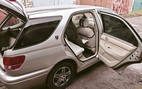 Toyota Vista V30, 2000 год, 450 000 рублей, 3 фотография