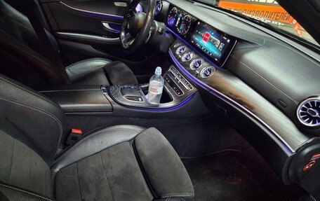 Mercedes-Benz E-Класс, 2021 год, 8 фотография